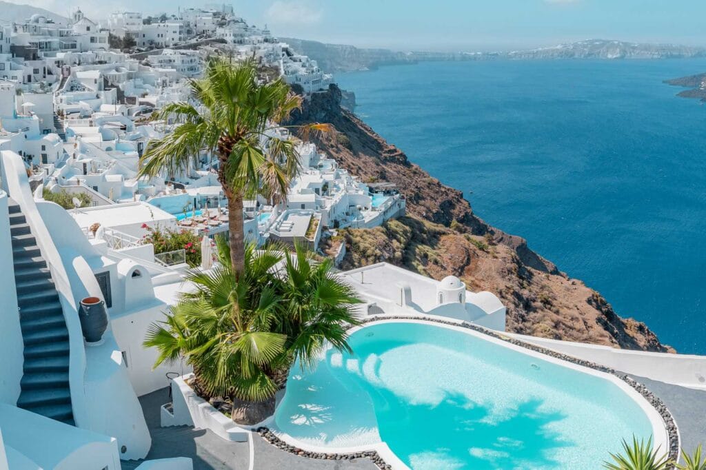 Hotels in Santorini